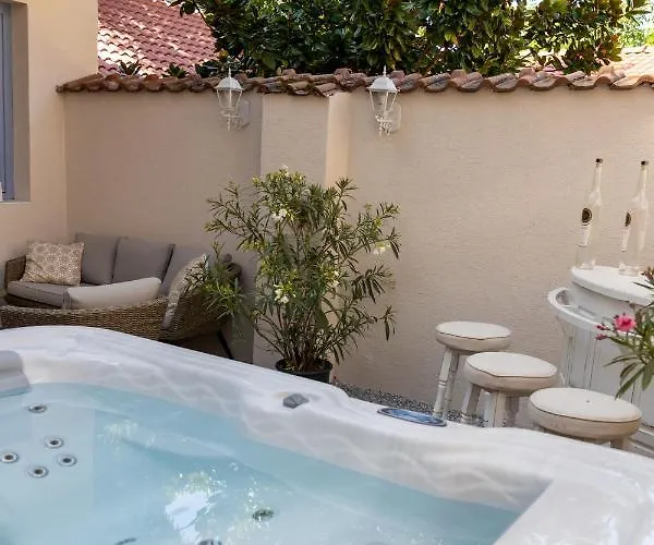 Πανσιόν Chillinn La Maison 4*