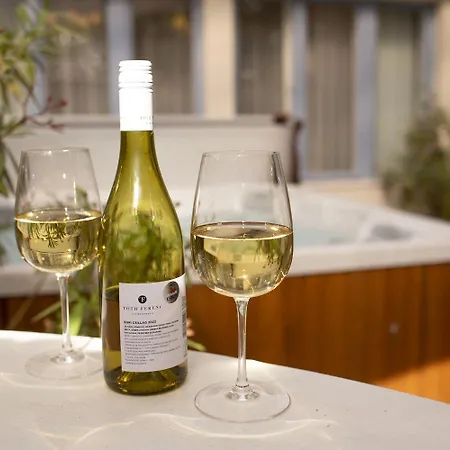 Chillinn La Maison 招待所 4*